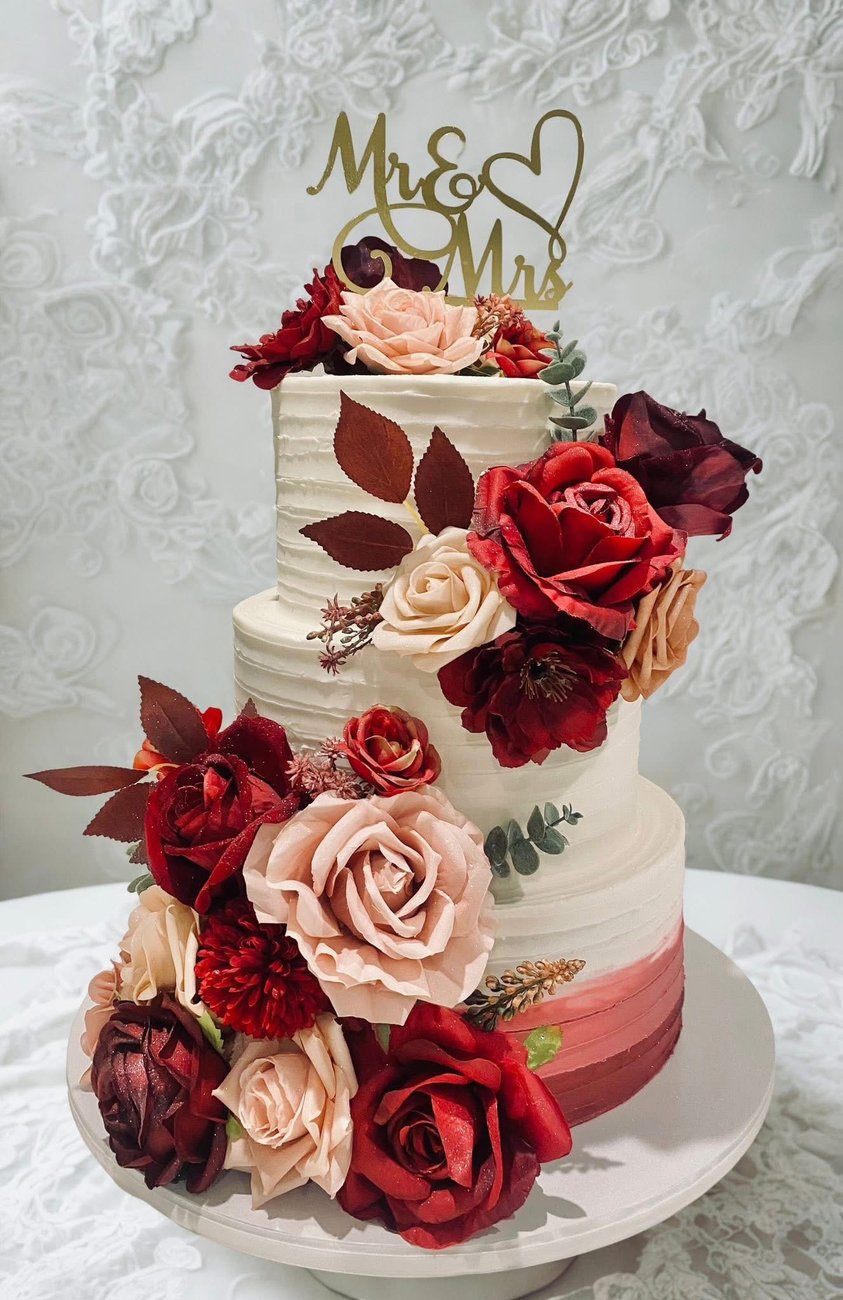 Cakes gallery image 1
