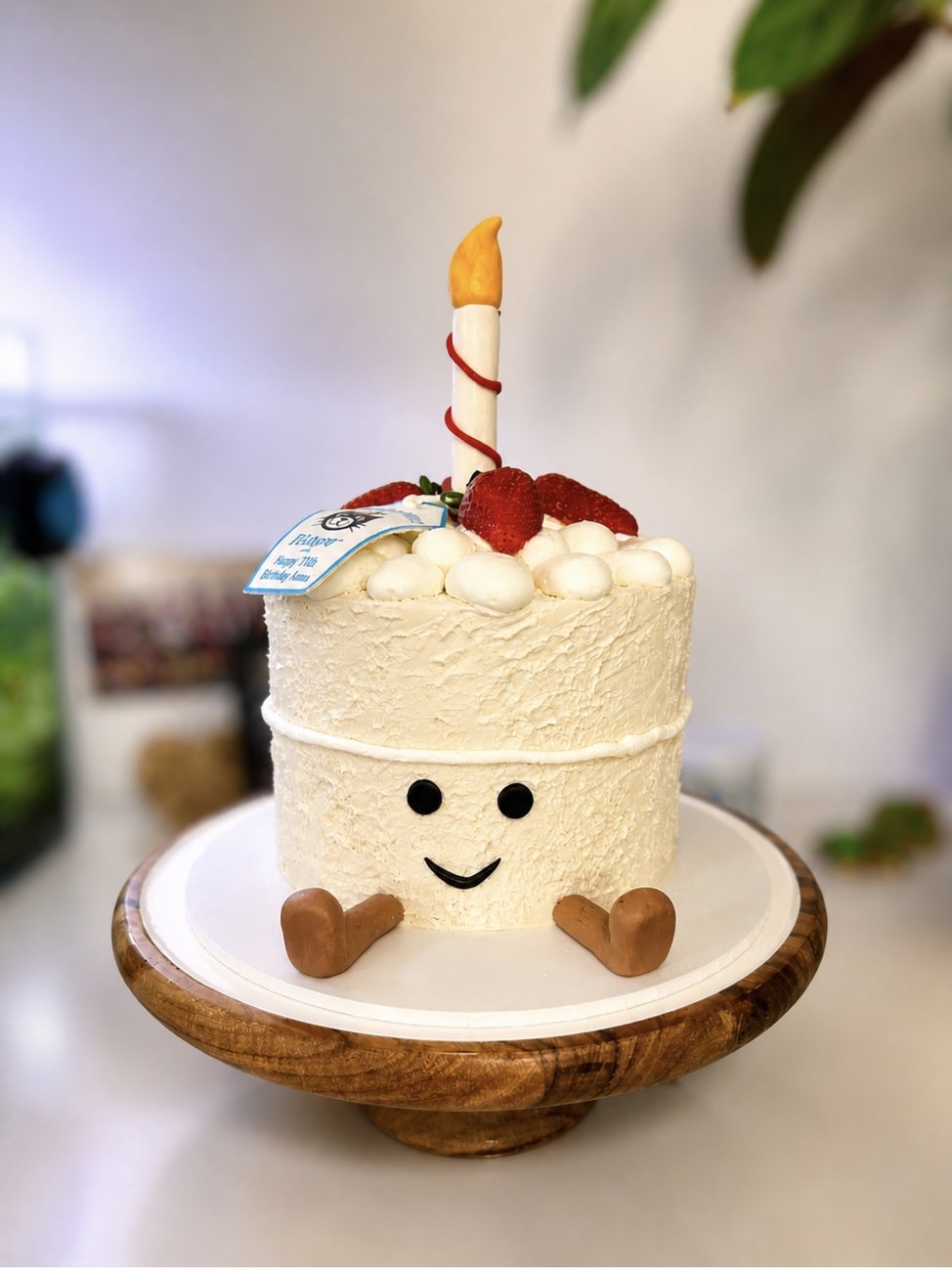 Cakes gallery image 42