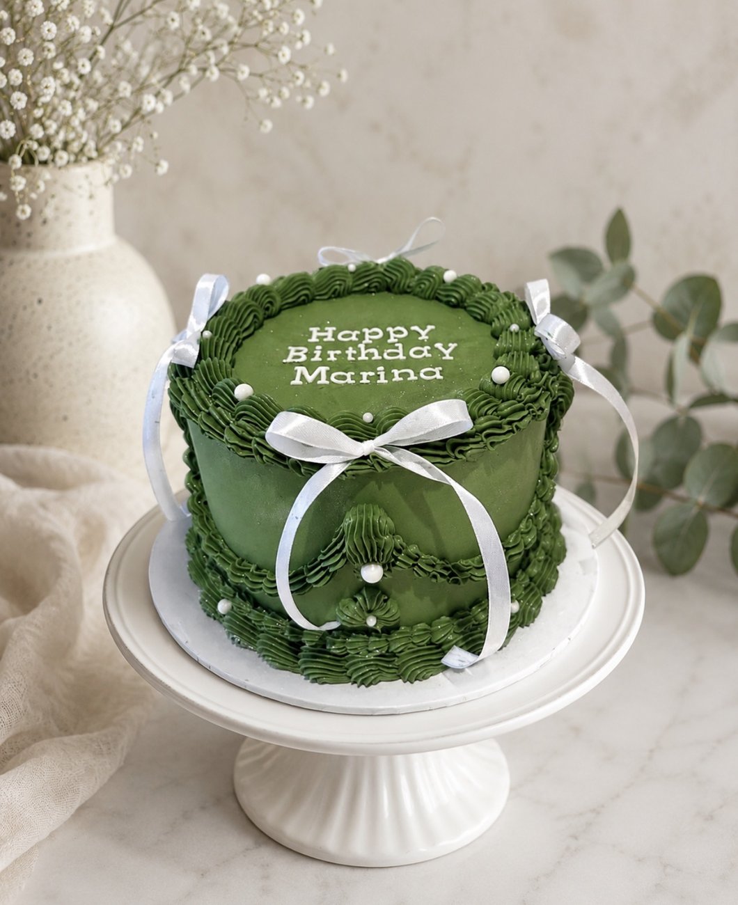 Cakes gallery image 46